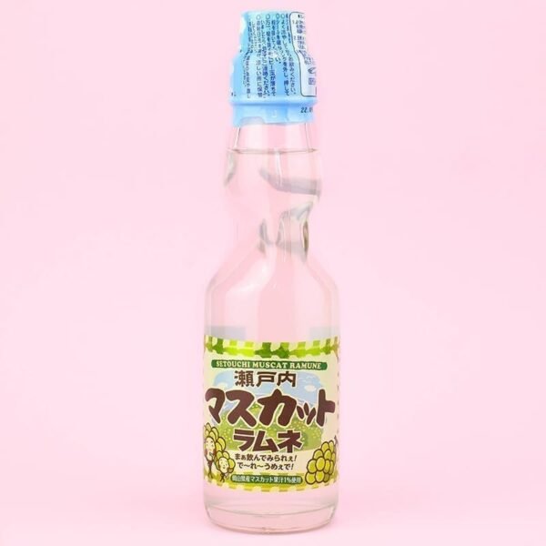 Gaivusis gazuotas gėrimas „RAMUNE” vynuogių skonio, 200ml